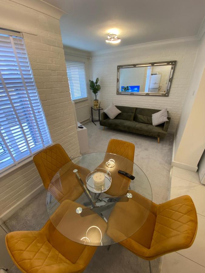 לונדון Supreme Apartment מראה חיצוני תמונה